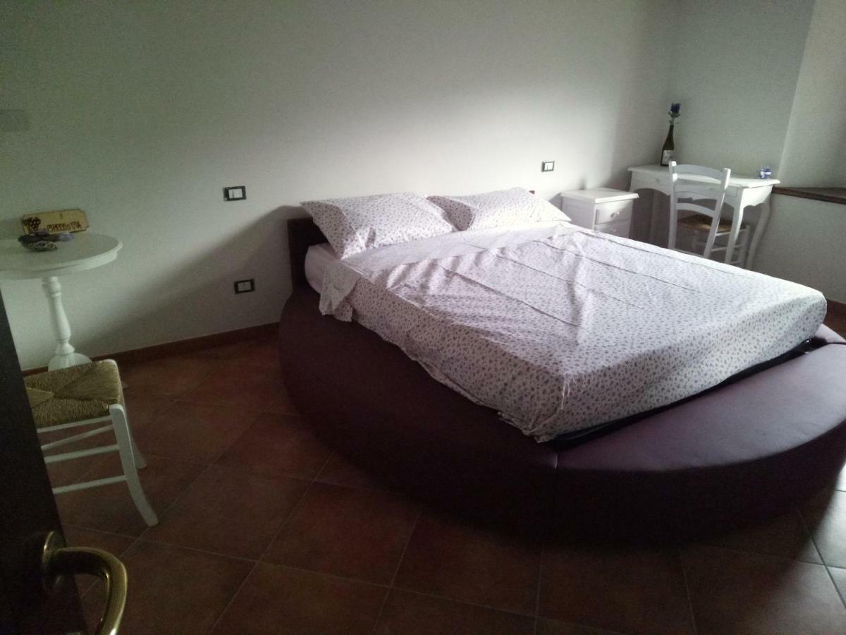 Marzolara. Alloggio per agriturismo Monzuno